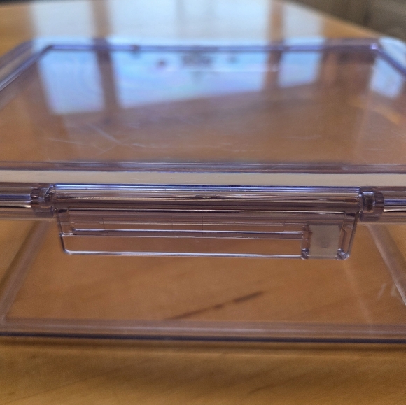 Transparent Food Storage Container - Picture 2 of 5